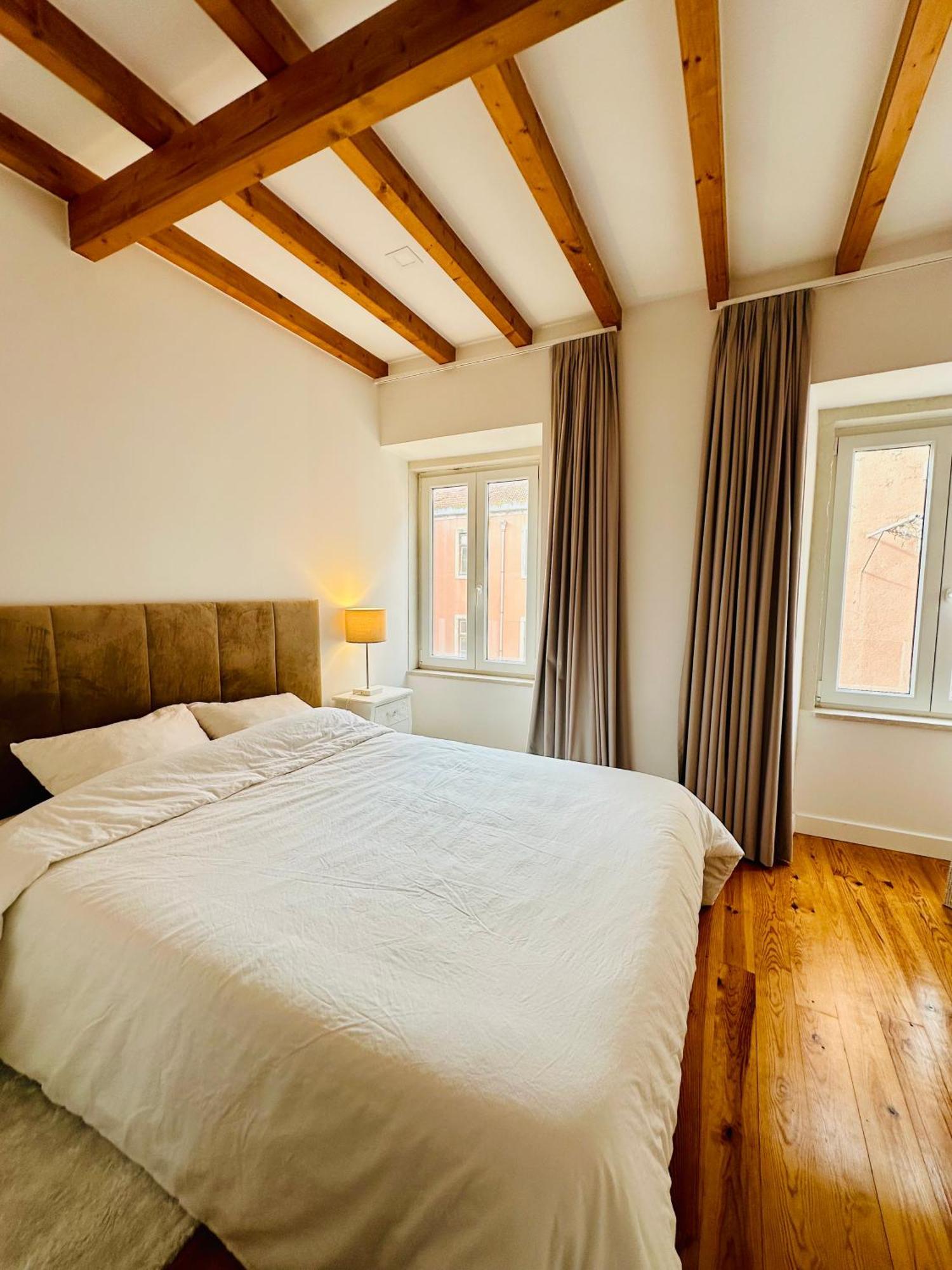 Castle Suites Lissabon Buitenkant foto